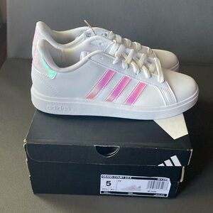 Adidas Grand Court 2.0 with Pink Iridescent Details womens 5